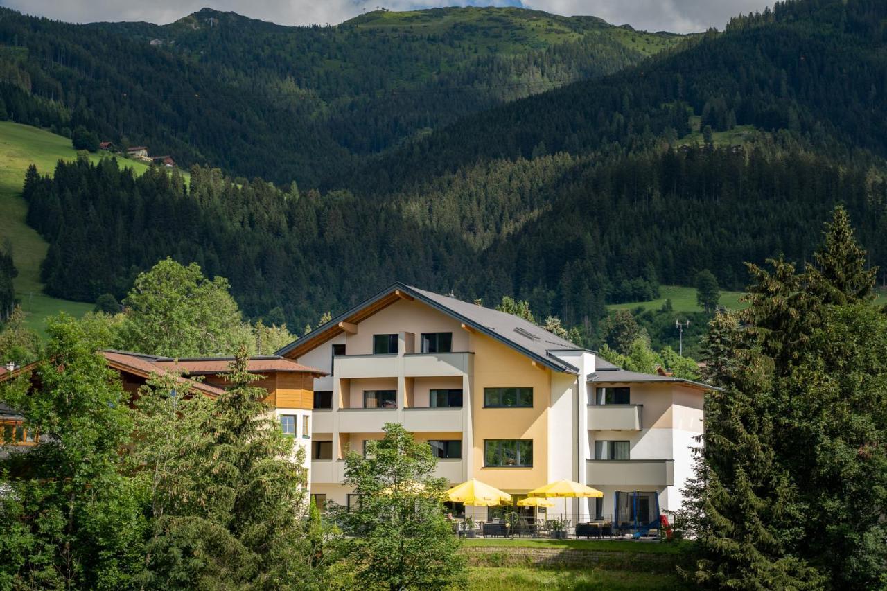 Wander- Und Familienhotel Erika Wagrain Exterior foto